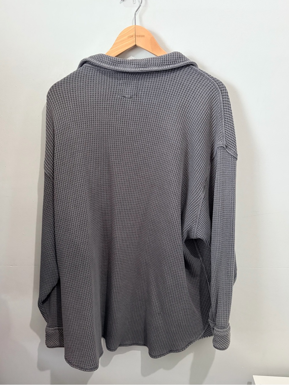 Aerie LumberJane Waffle Knit Shirt Charcoal Grey Oversized Button Down XL - Picture 3 of 6